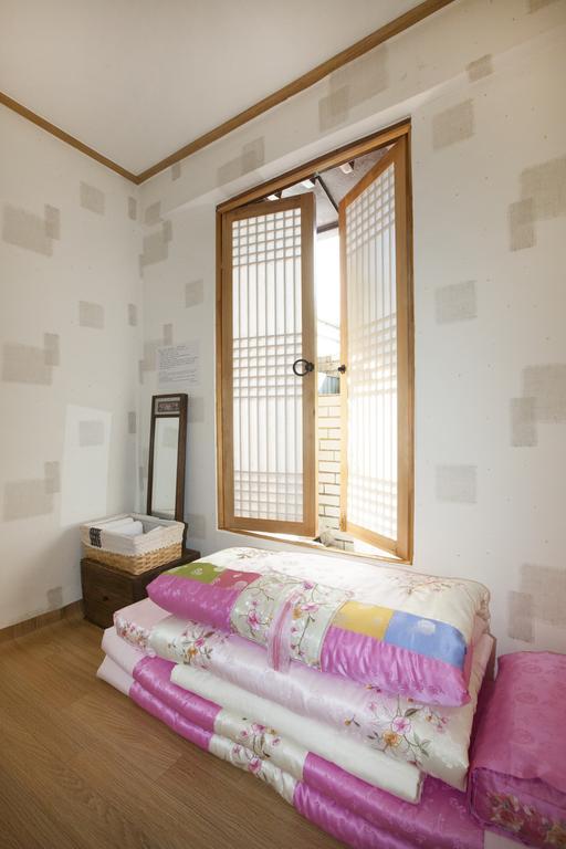 Vine Hanok Guesthouse Seoul Ruang foto