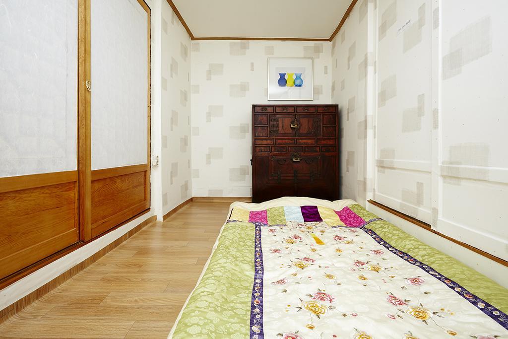 Vine Hanok Guesthouse Seoul Ruang foto
