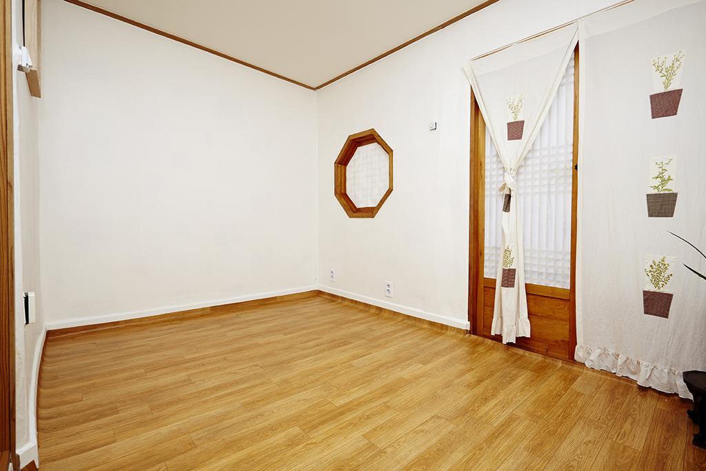 Vine Hanok Guesthouse Seoul Ruang foto