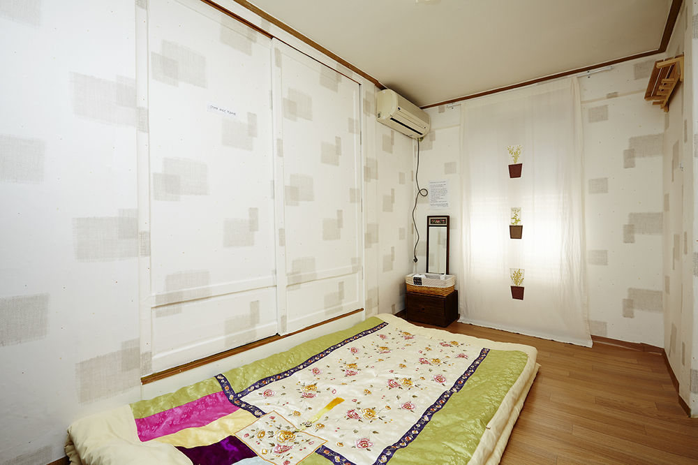 Vine Hanok Guesthouse Seoul Bagian luar foto